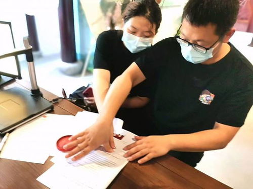 我們結(jié)婚啦 蘇州耦園迎來首批領(lǐng)證新人