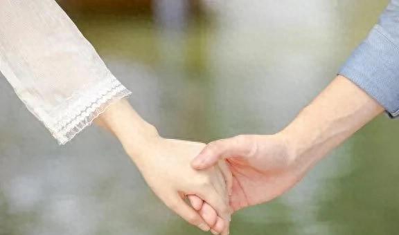 花7萬相親婚介推薦對象用10年前照片,法院判決 退錢