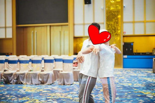 在說 我愿意 后 幸?；橐龉嬲n約定你