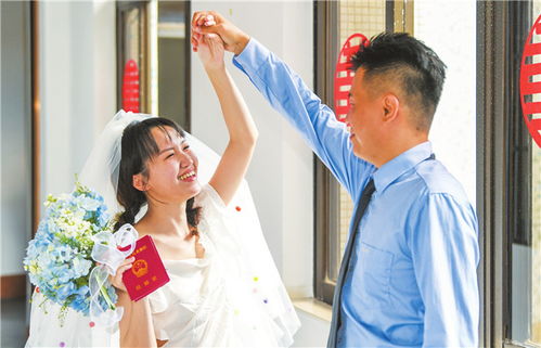 海口持續(xù)推進(jìn)婚俗改革,倡導(dǎo)新時(shí)代婚戀觀?？谖拿骶W(wǎng)